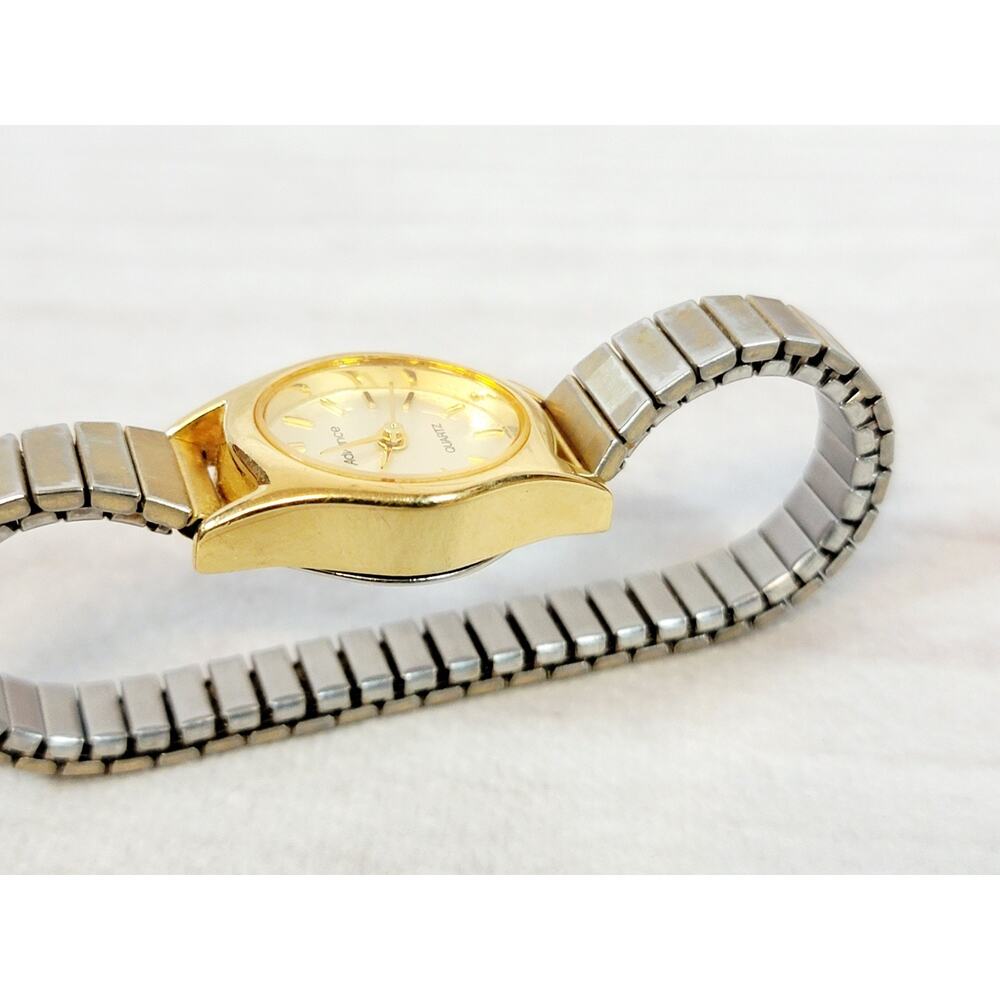Vintage Advance Women's Quartz Watch Gold Tone Band 20mm Case- New Battery - Picture 7 of 14